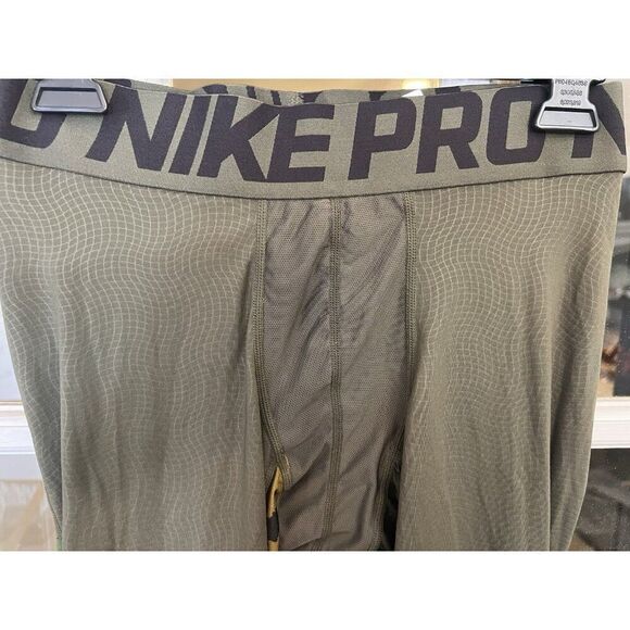 Nike Pro HyperCool Men Medium Compression Tights Three Quarter Green  Camo.    X - Picture 3 of 7